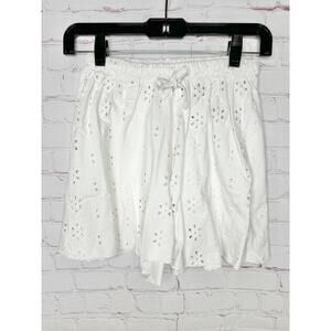 NEW ASOS Design Broderie Flipie Shorts White Eyelet Womens US 2
